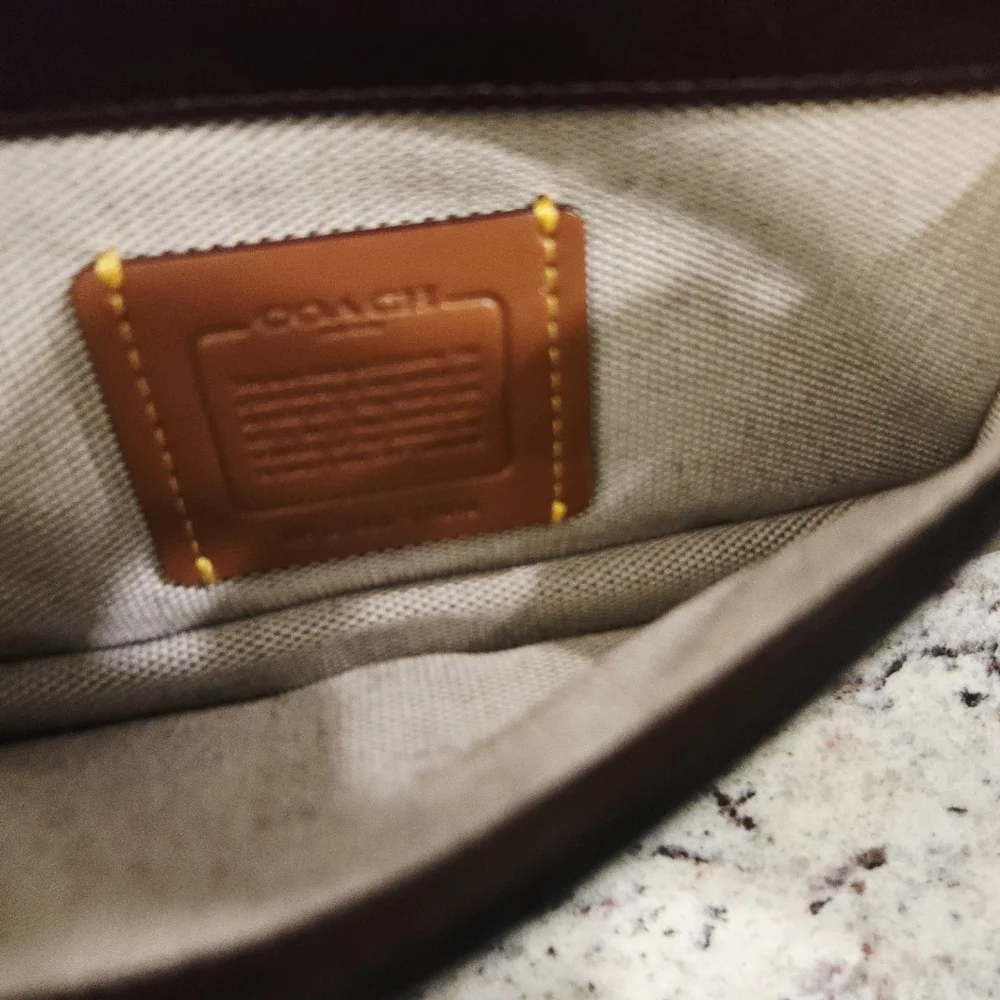 Authentic Coach Riley Chain Clutch in Colorblock ( Excellent Vintage Condition) - Picture 7 of 16